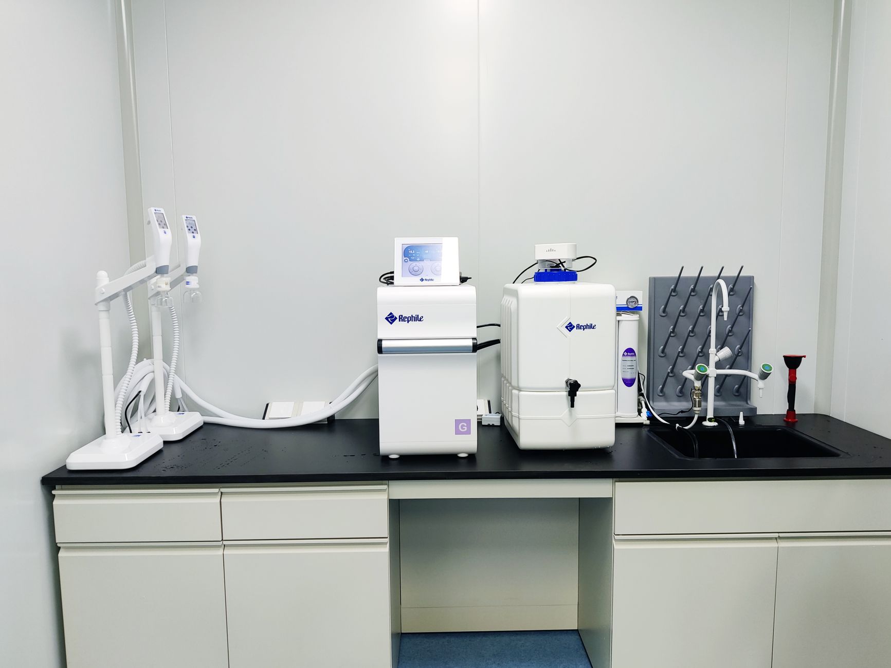 Water filtration equipment