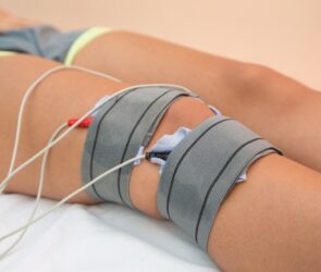 When you're managing everyday activities, whether it's a long day at work, an active lifestyle, or recovery from an injury, the right support makes all the difference. Medi UK specializes in advanced compression therapy and orthopaedic solutions designed to keep you moving comfortably and confidently through each day. Understanding how these medical-grade products work and what benefits they offer can help you make informed decisions about your health and wellbeing.